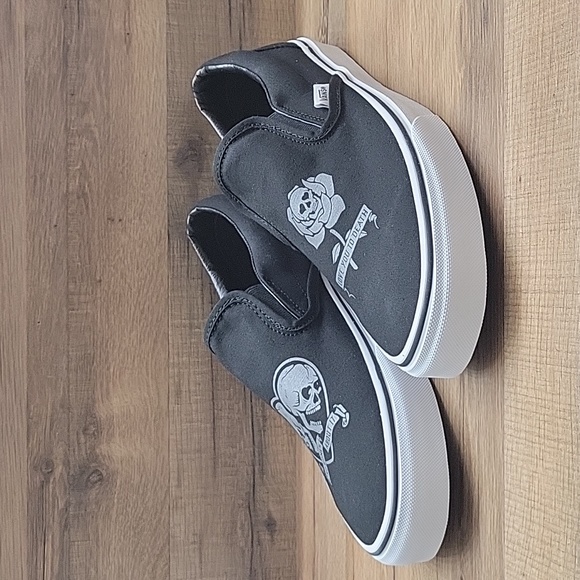 Vans Other - Van's classic slip on Brand new in the box authentic uper textile.